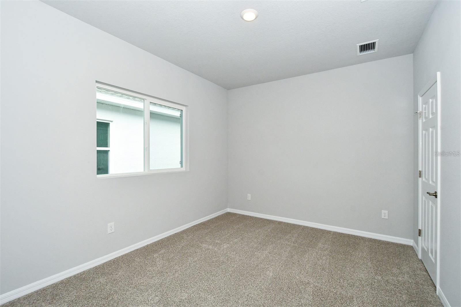 Image 21 of 42 For 8126 Trimbelle Terrace