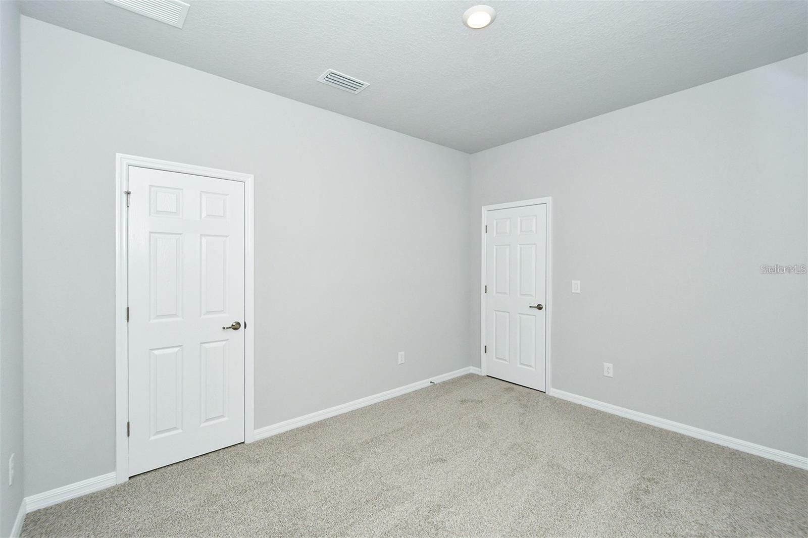 Image 22 of 42 For 8126 Trimbelle Terrace