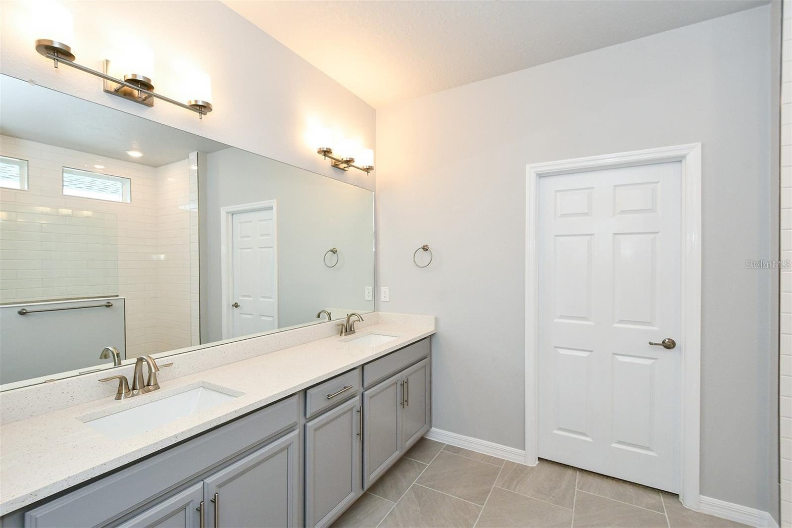 Image 26 of 42 For 8126 Trimbelle Terrace