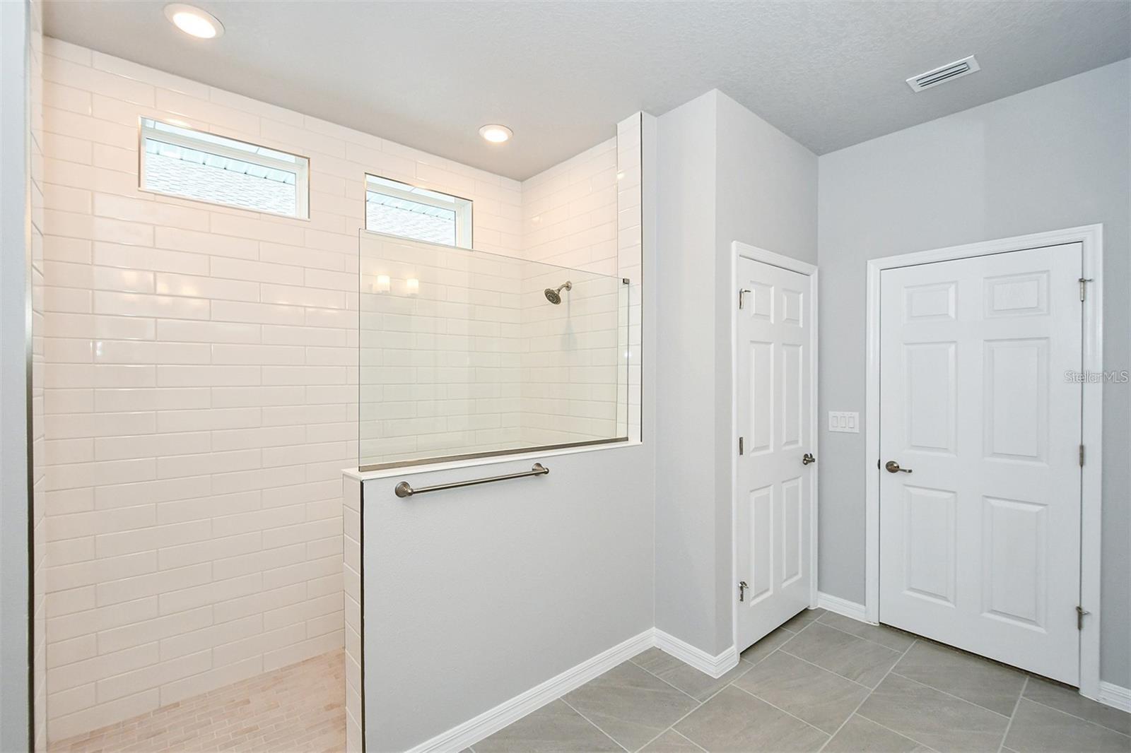 Image 27 of 42 For 8126 Trimbelle Terrace