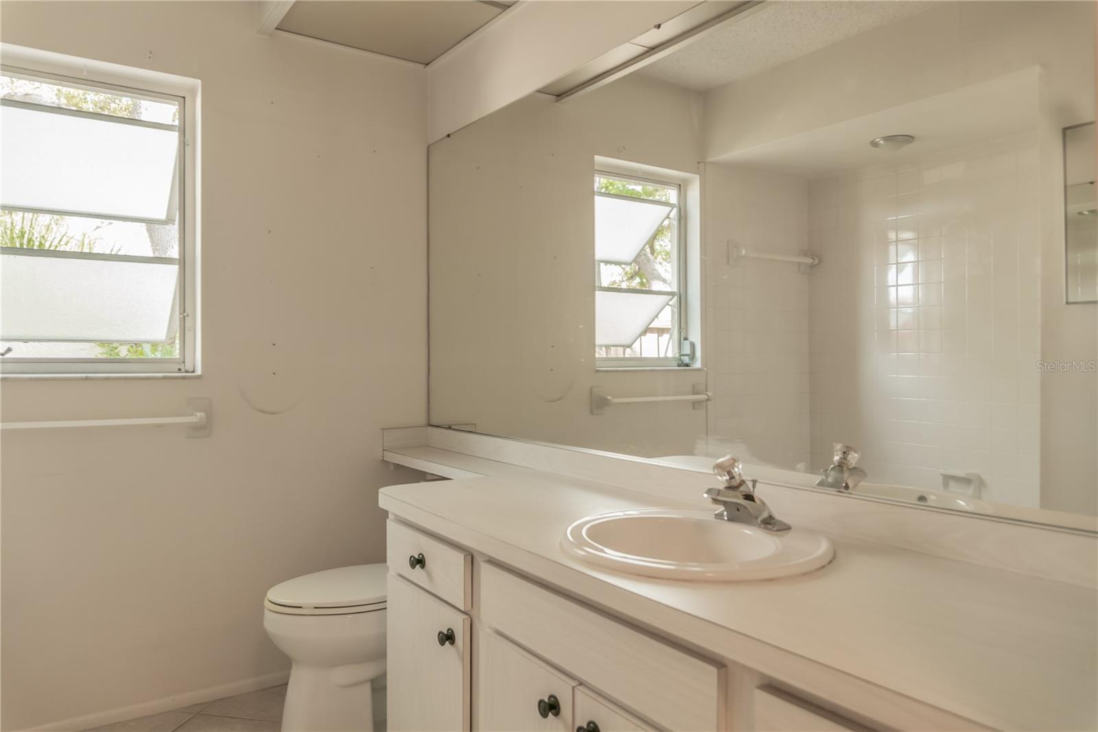 Image 22 of 33 For 3444 El Rado Court 8418