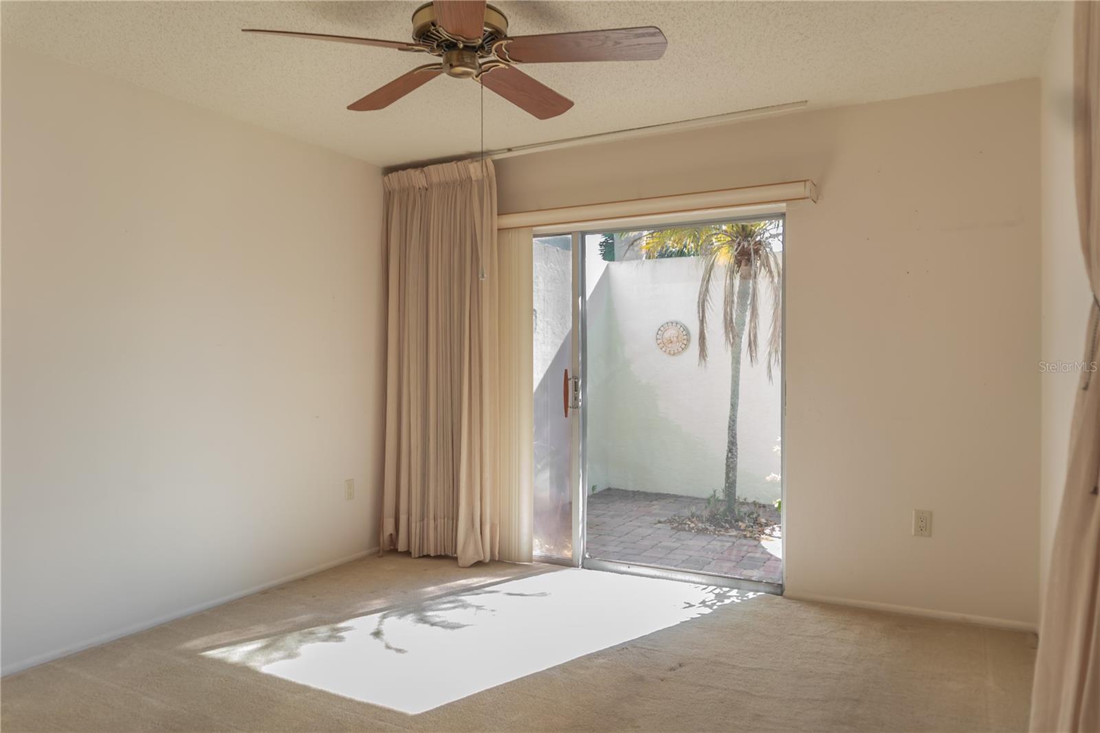 Image 24 of 33 For 3444 El Rado Court 8418