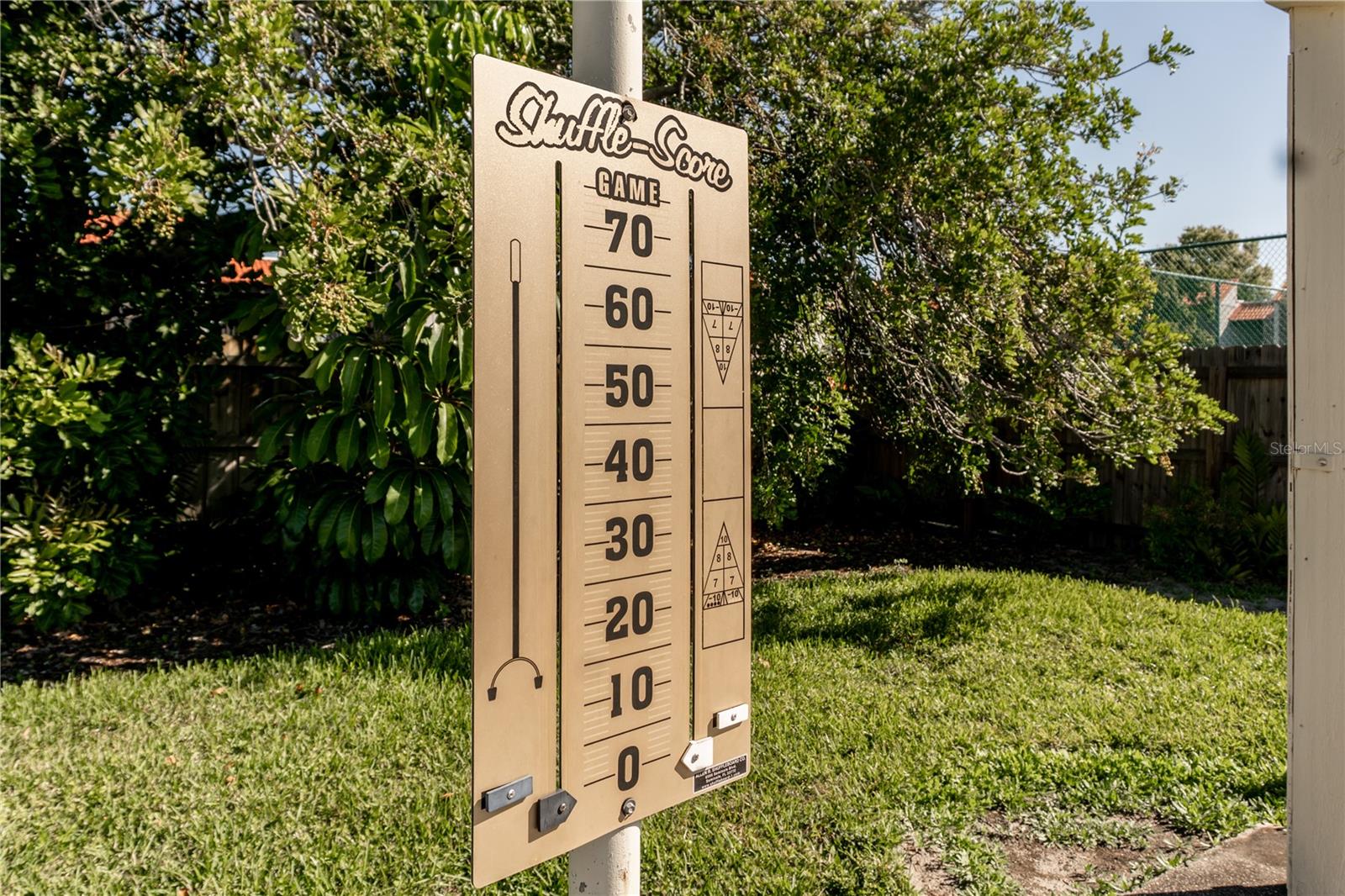 Image 32 of 33 For 3444 El Rado Court 8418