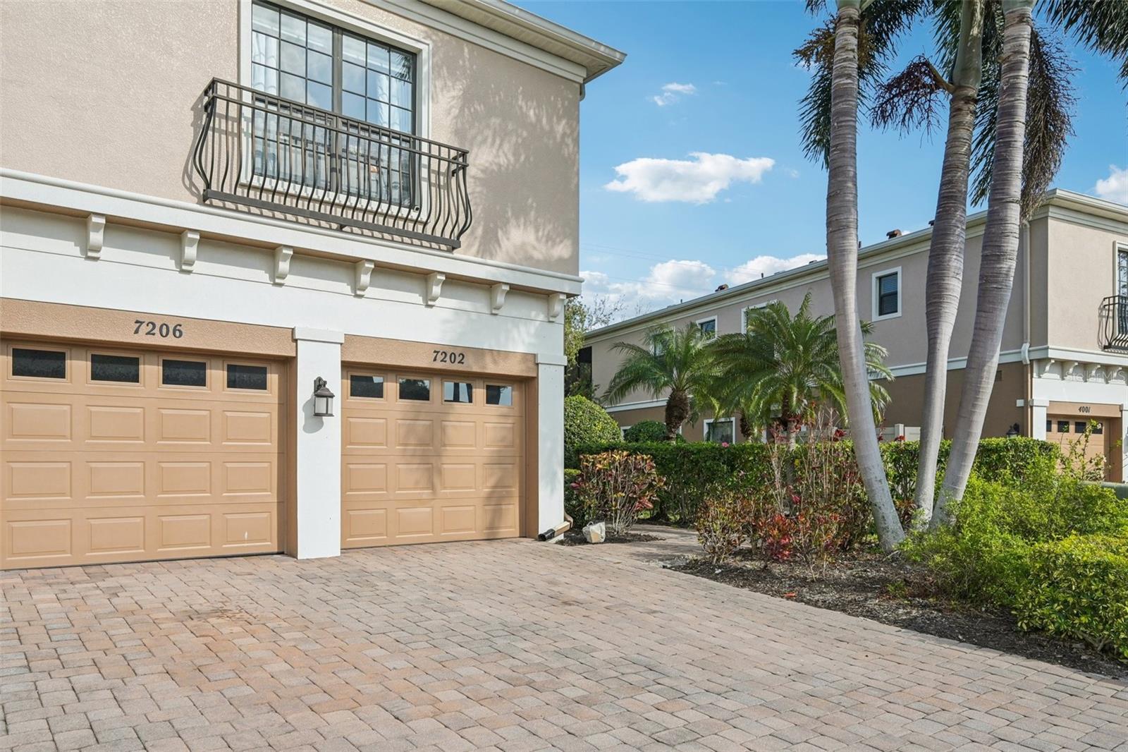 Image 2 of 39 For 7202 Hamilton Road 299