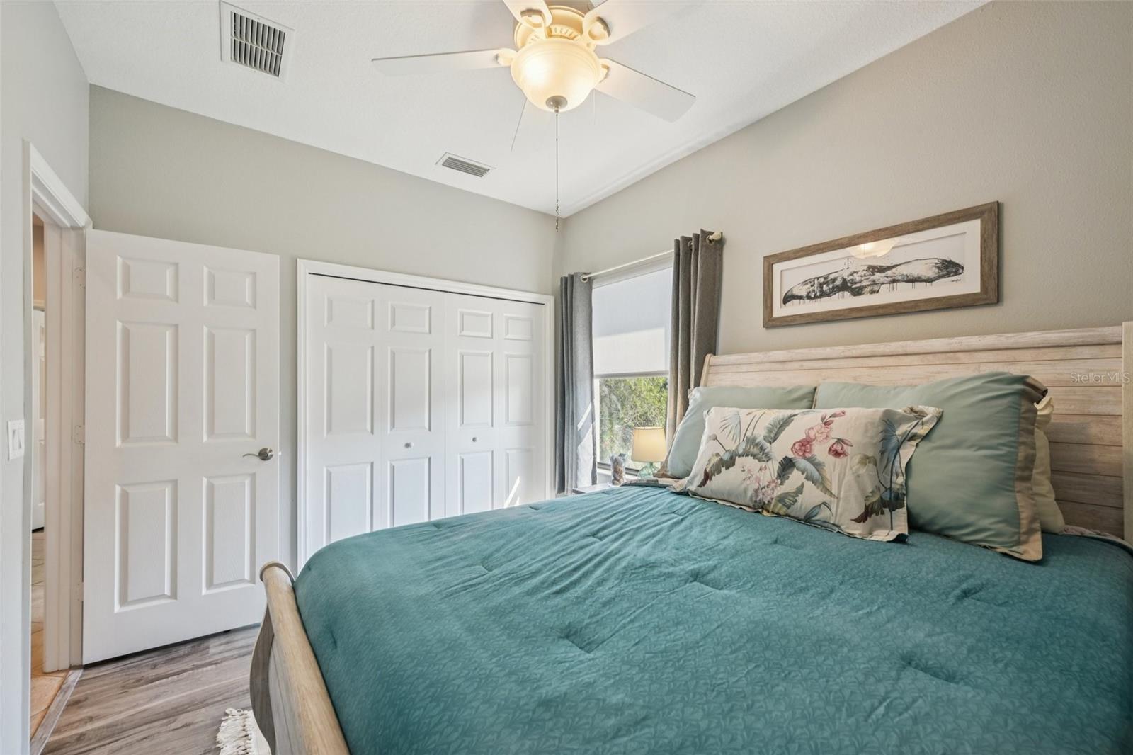 Image 26 of 39 For 7202 Hamilton Road 299