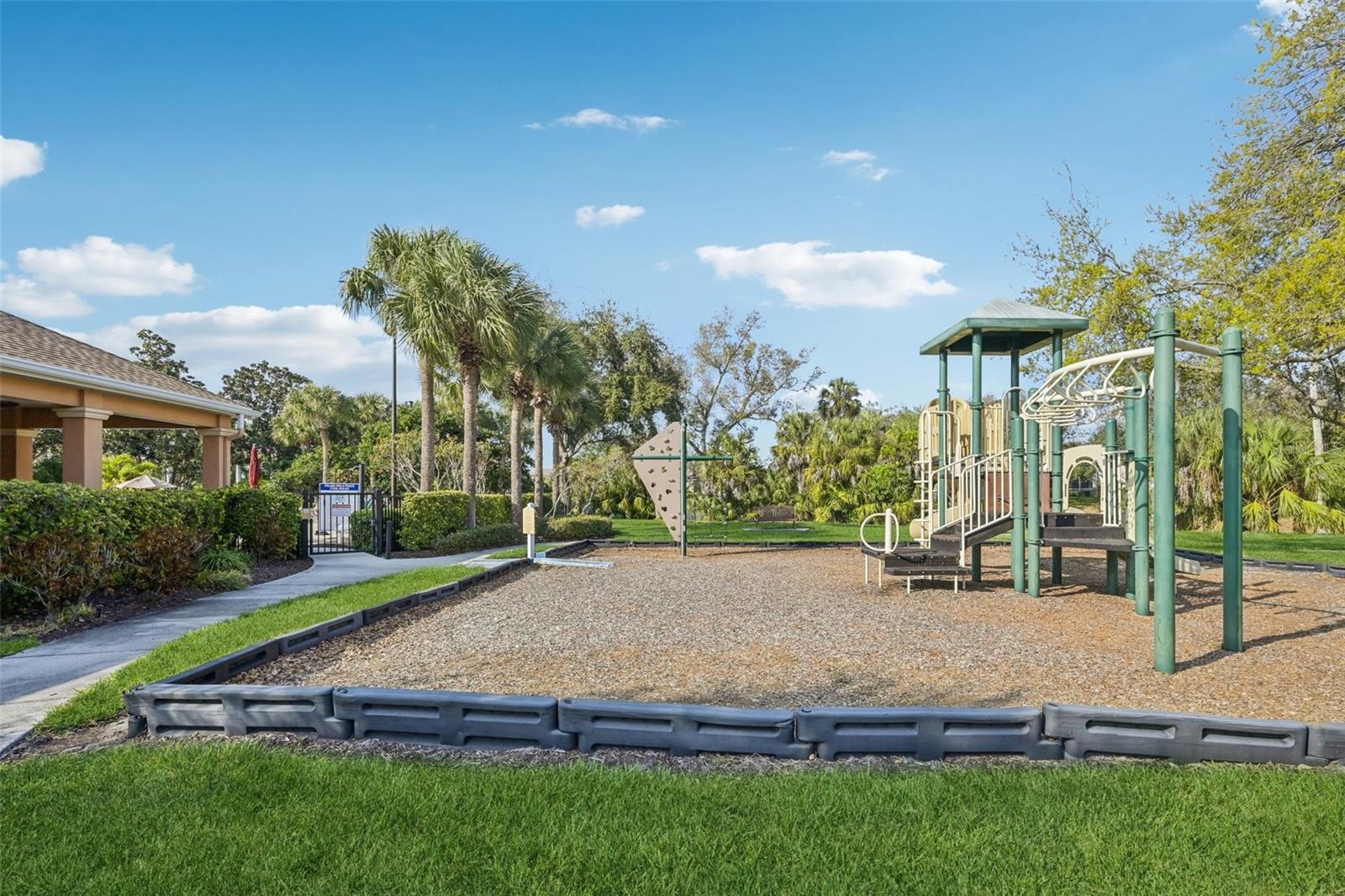 Image 38 of 39 For 7202 Hamilton Road 299