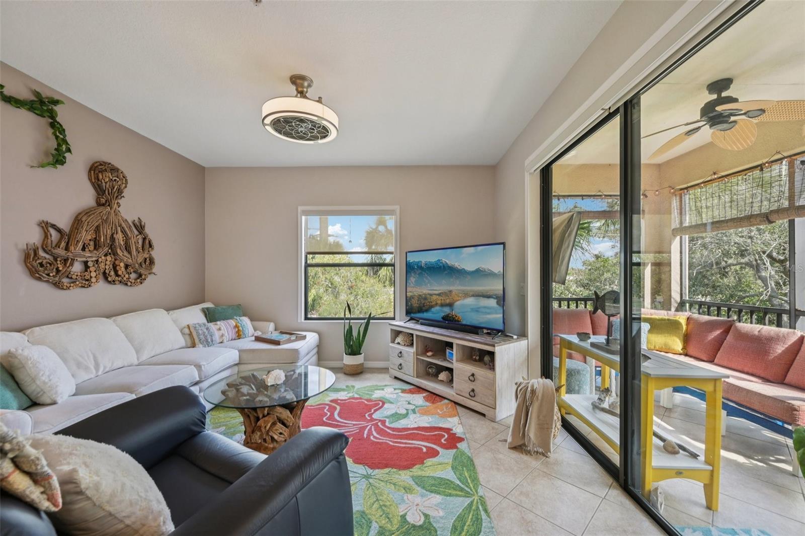 Image 6 of 39 For 7202 Hamilton Road 299