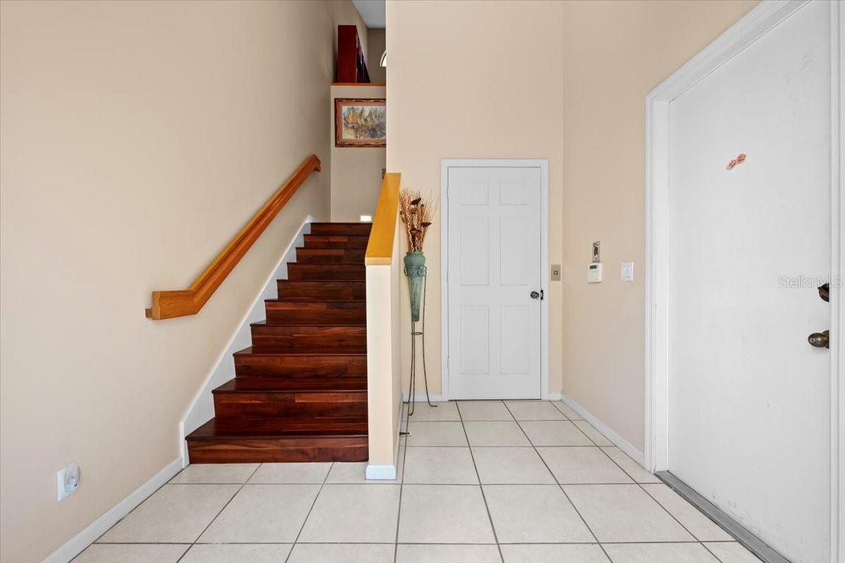 Image 5 of 52 For 3941 Back Bay Drive 226