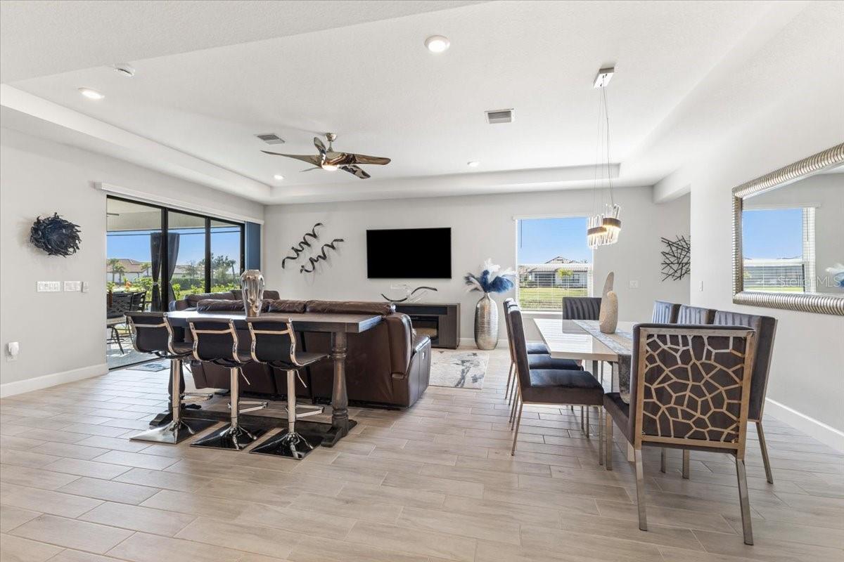 Image 13 of 44 For 4760 Crestpoint Way