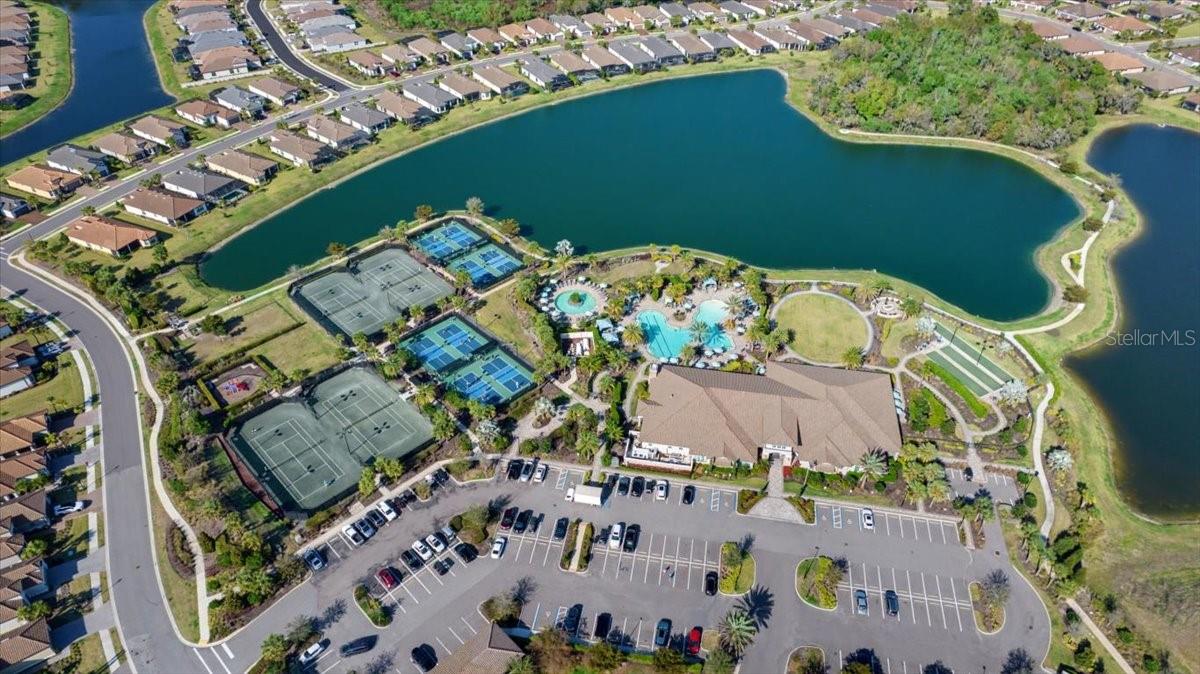 Image 40 of 44 For 4760 Crestpoint Way