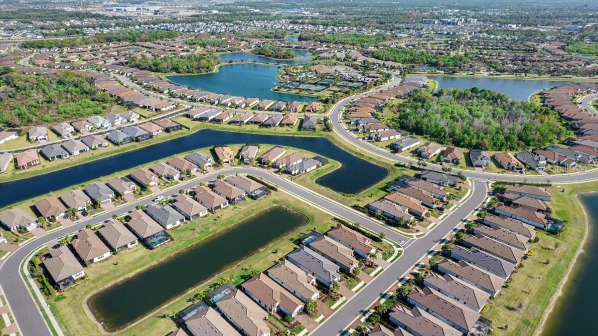 Image 6 of 44 For 4760 Crestpoint Way