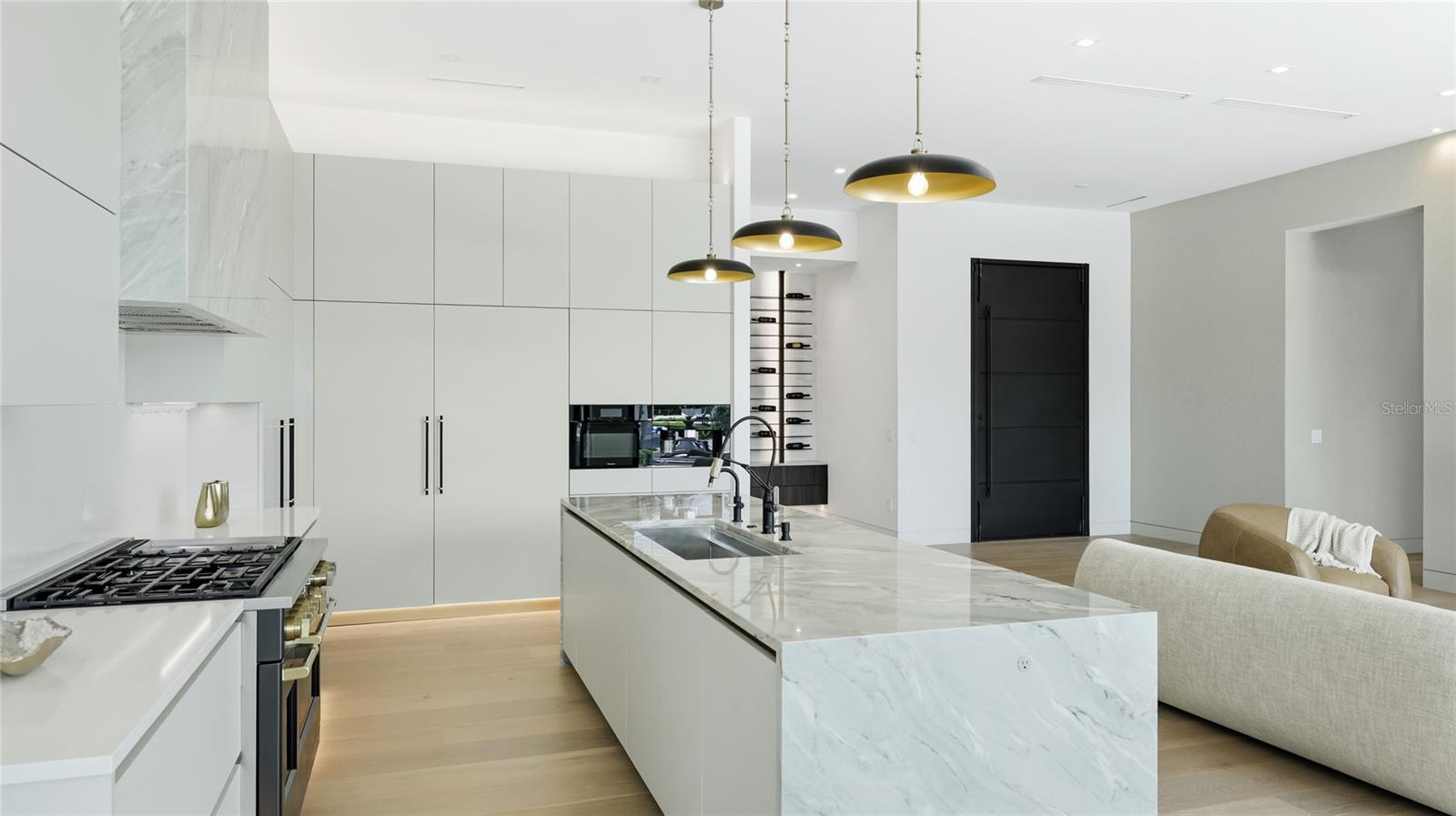 Image 10 of 49 For 530 Chipping Lane