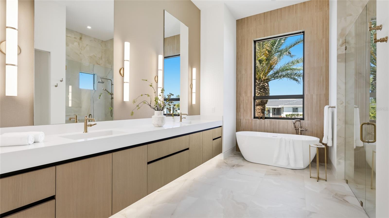 Image 16 of 49 For 530 Chipping Lane