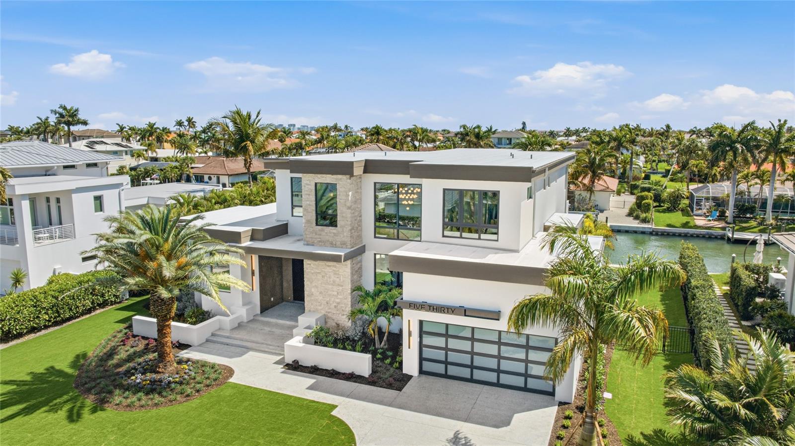 Image 2 of 49 For 530 Chipping Lane