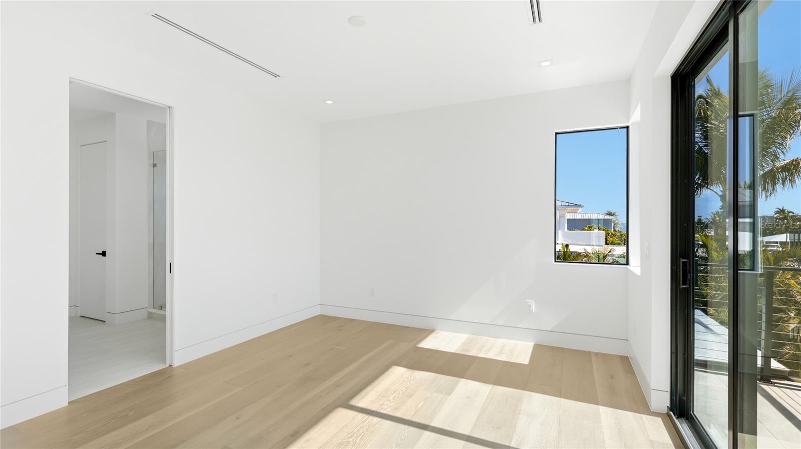 Image 28 of 49 For 530 Chipping Lane