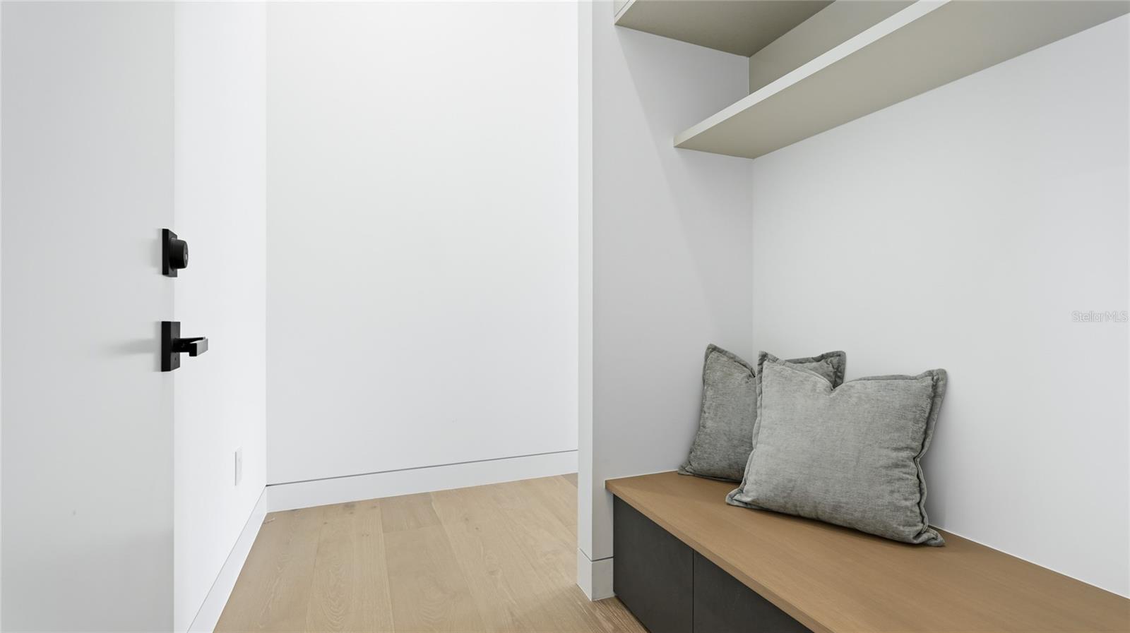 Image 36 of 49 For 530 Chipping Lane