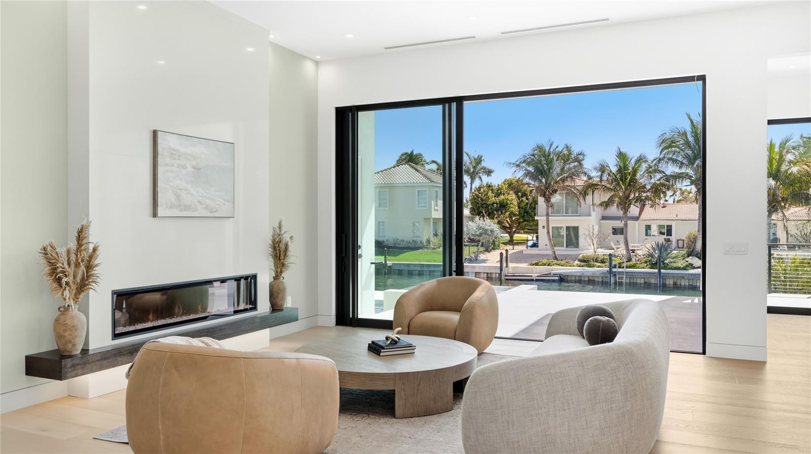 Image 6 of 49 For 530 Chipping Lane