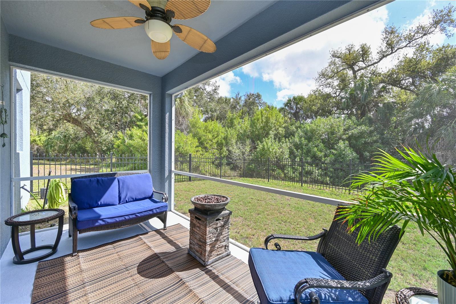 Image 23 of 27 For 8852 Founders Circle