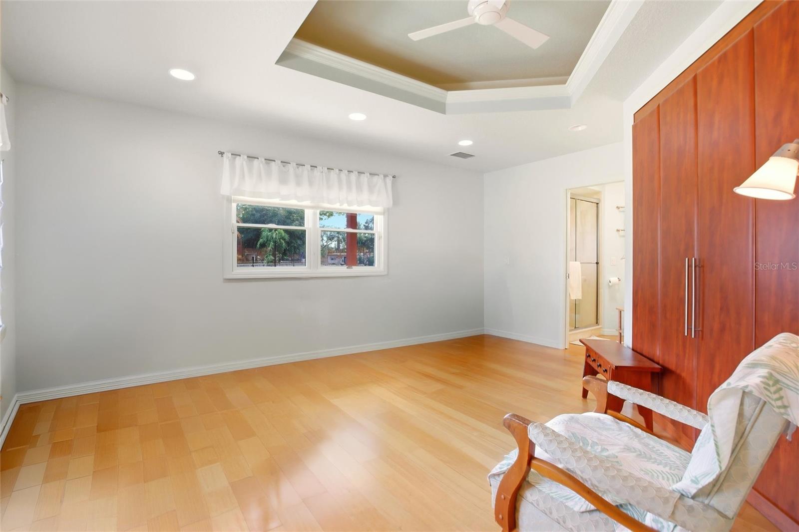 Image 24 of 45 For 2619 Doris Street