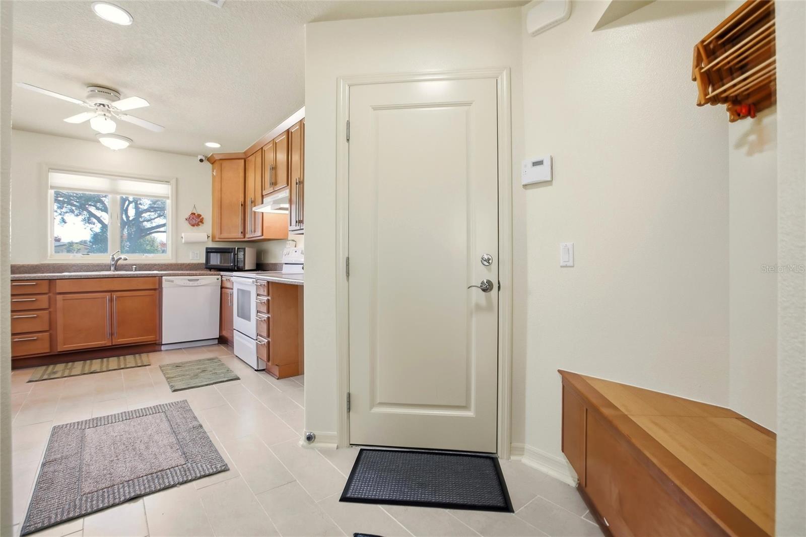 Image 37 of 45 For 2619 Doris Street