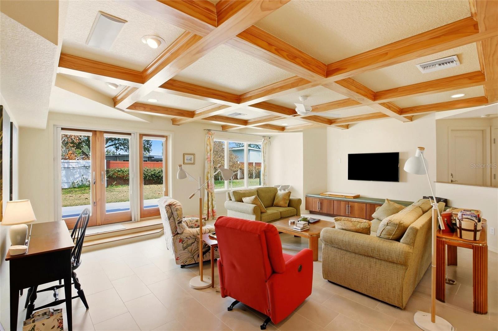 Image 4 of 45 For 2619 Doris Street