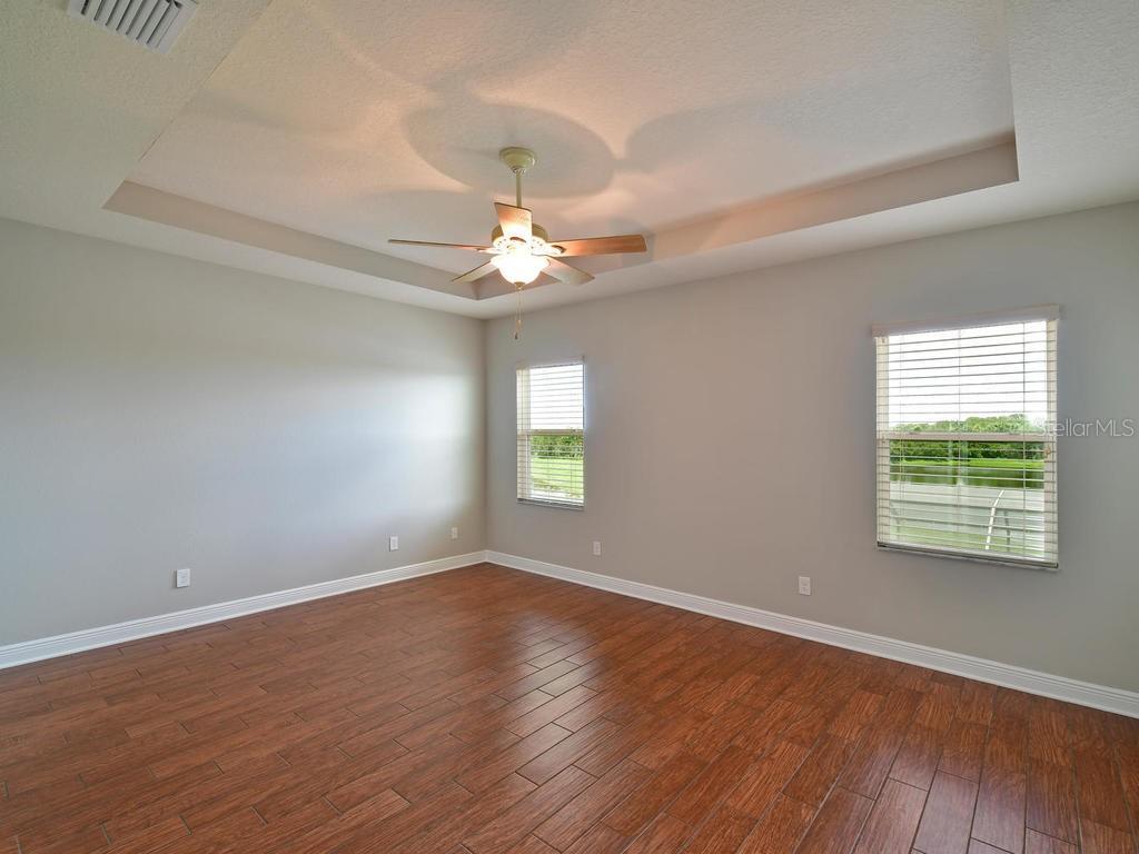 Image 19 of 46 For 8031 111th Terrace E