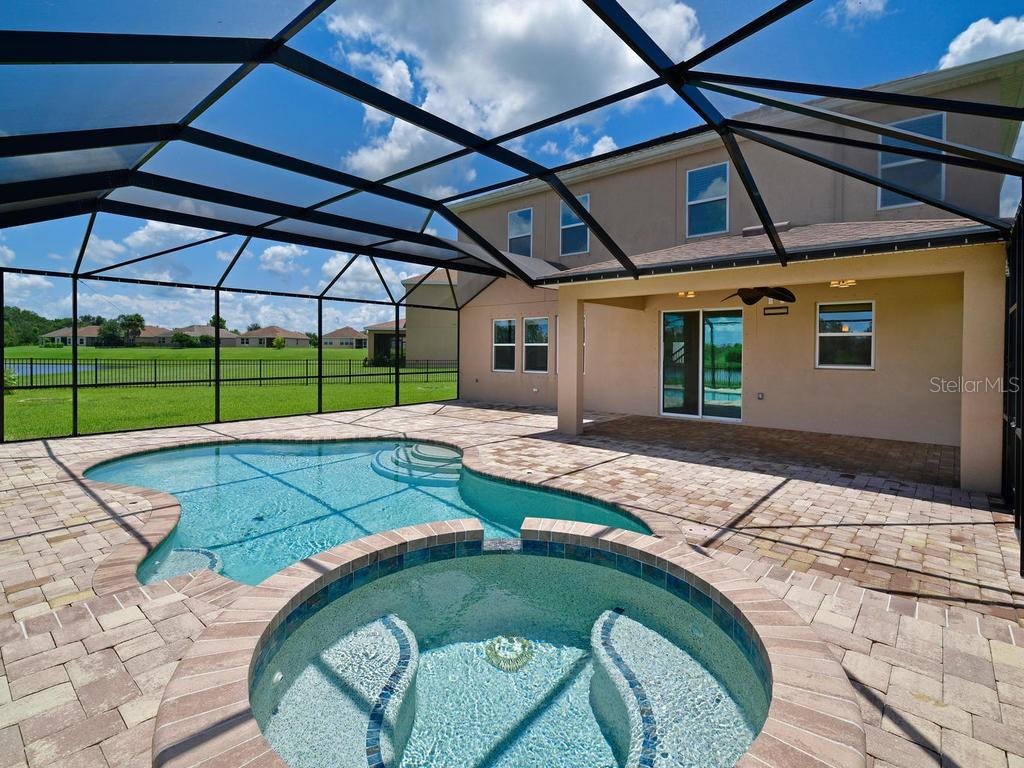 Image 30 of 46 For 8031 111th Terrace E