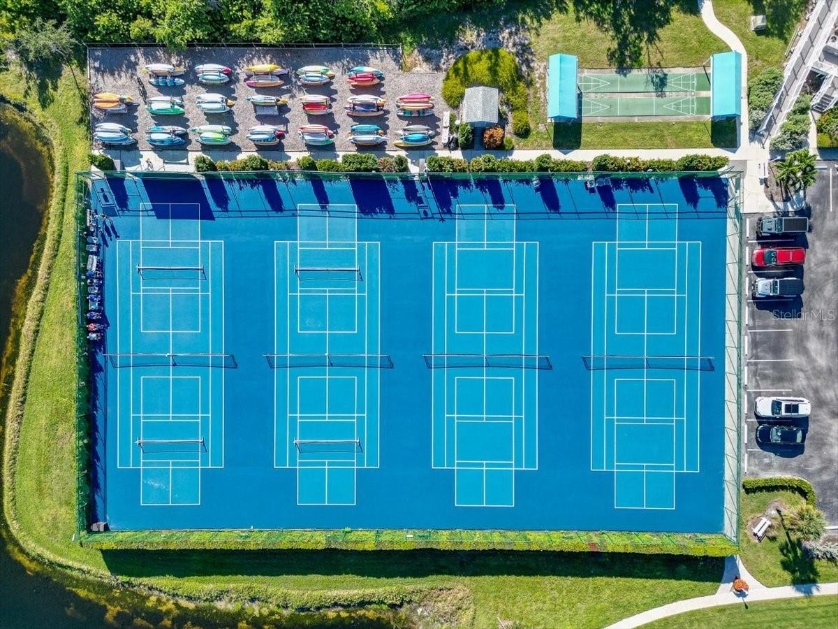 Image 47 of 50 For 946 Sandpiper Circle 946