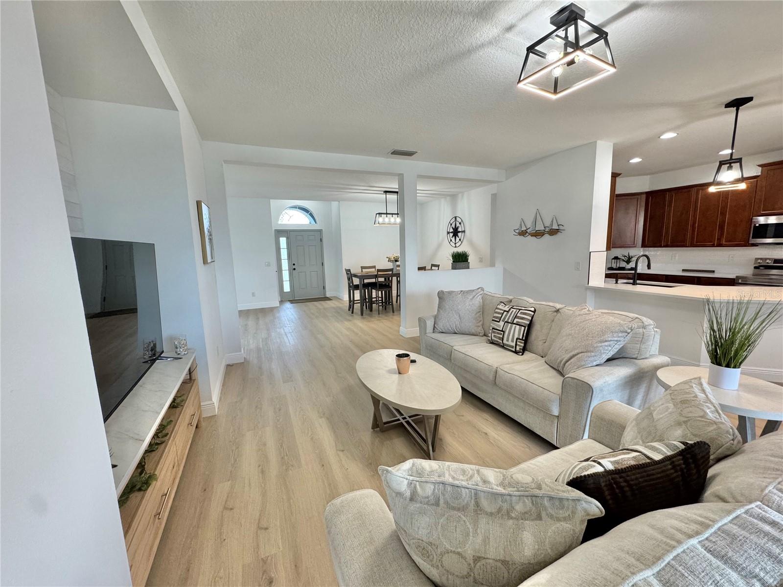 Image 12 of 52 For 11326 78th Street E