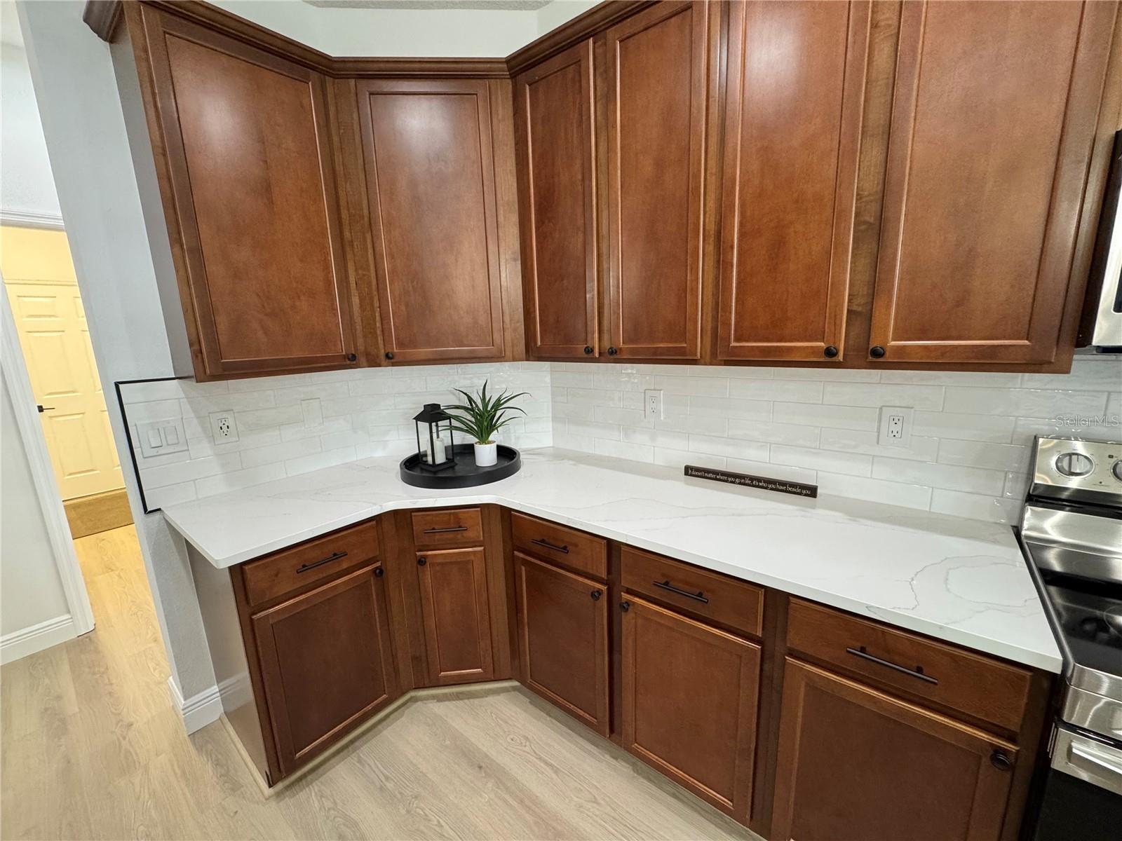 Image 18 of 52 For 11326 78th Street E