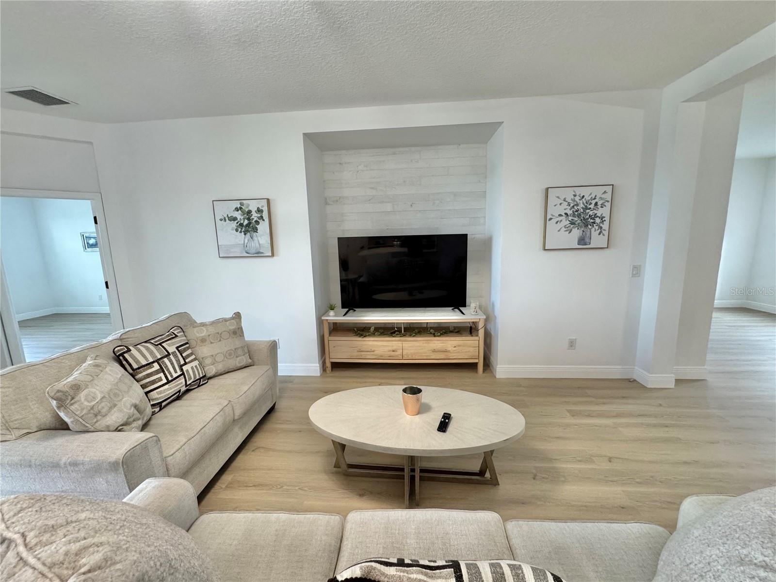 Image 22 of 52 For 11326 78th Street E