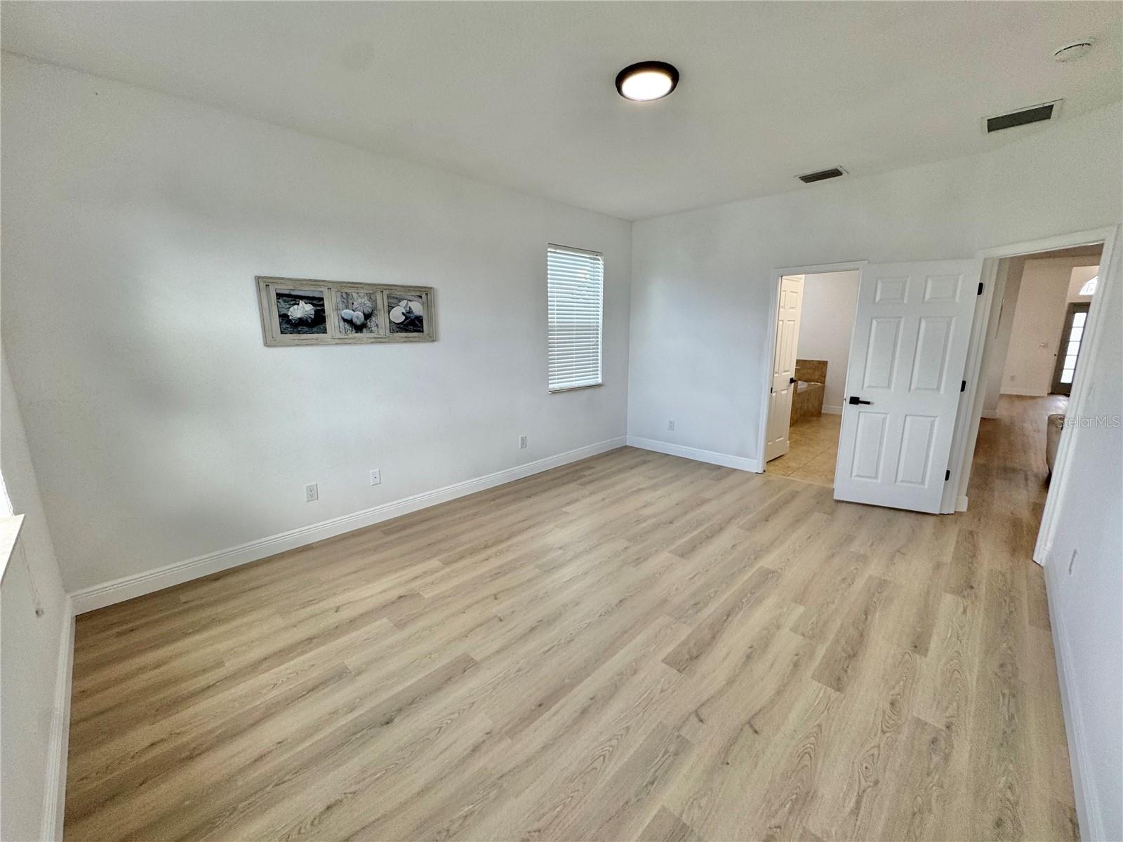 Image 28 of 52 For 11326 78th Street E