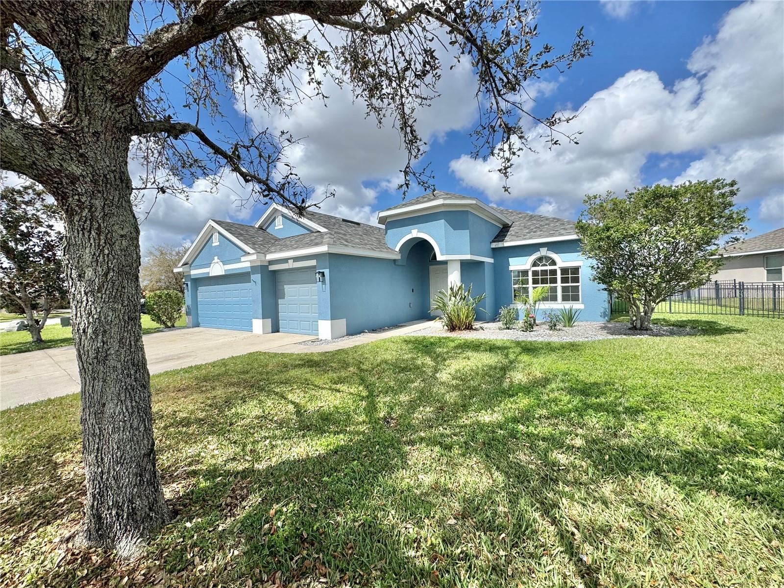 Image 5 of 52 For 11326 78th Street E