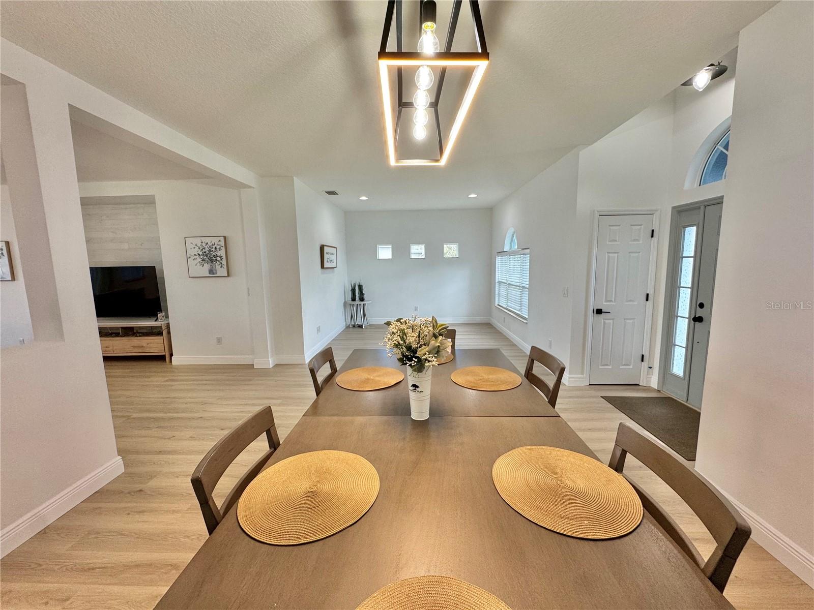 Image 7 of 52 For 11326 78th Street E