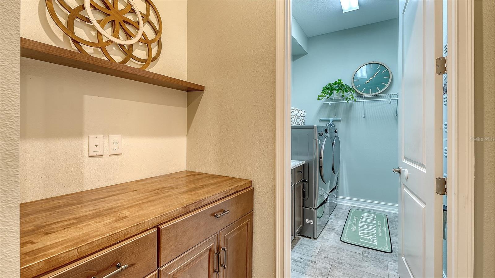 Image 35 of 67 For 13720 Saw Palm Creek Trail