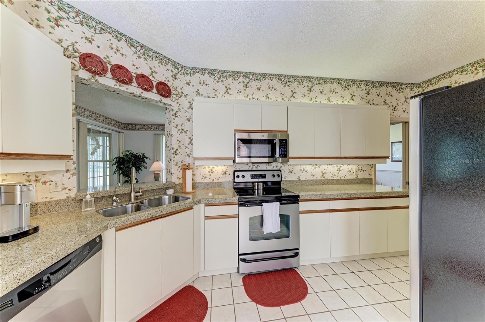 Image 15 of 45 For 3930 Pinebrook Circle 7