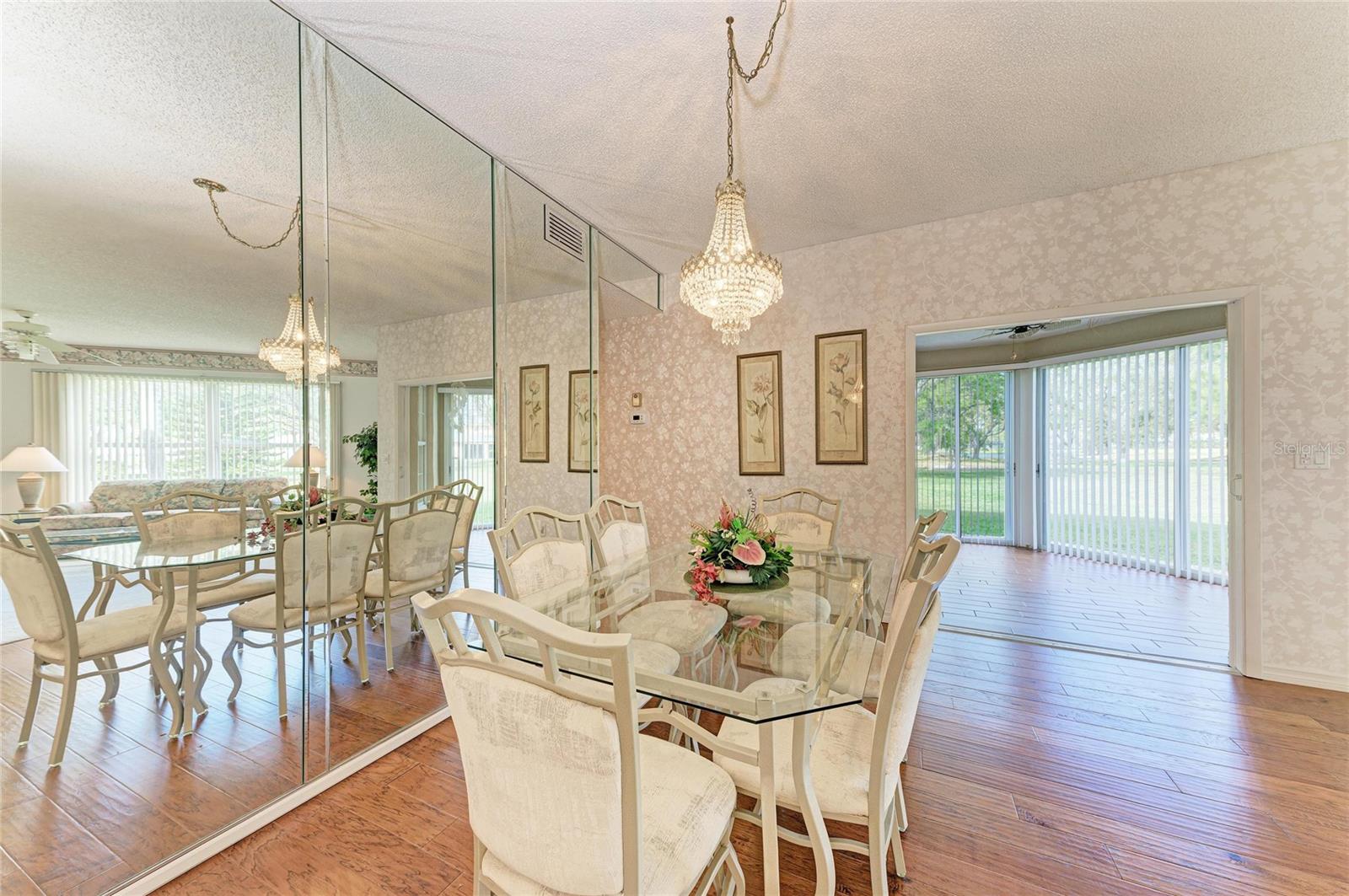 Image 19 of 45 For 3930 Pinebrook Circle 7