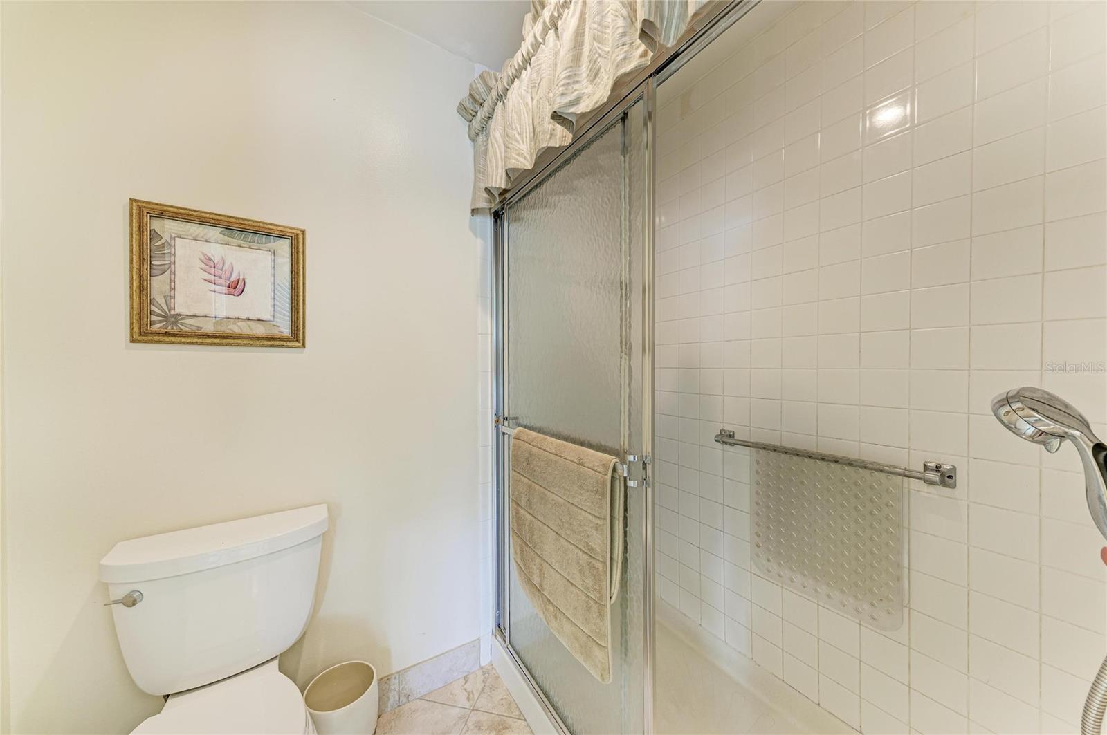 Image 25 of 45 For 3930 Pinebrook Circle 7