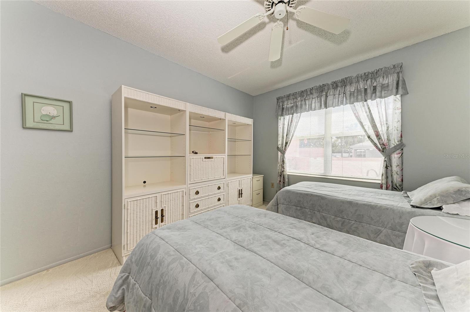 Image 28 of 45 For 3930 Pinebrook Circle 7