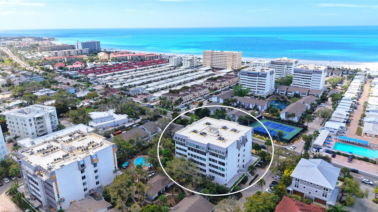 Image 23 of 35 For 1200 East Peppertree Lane  302