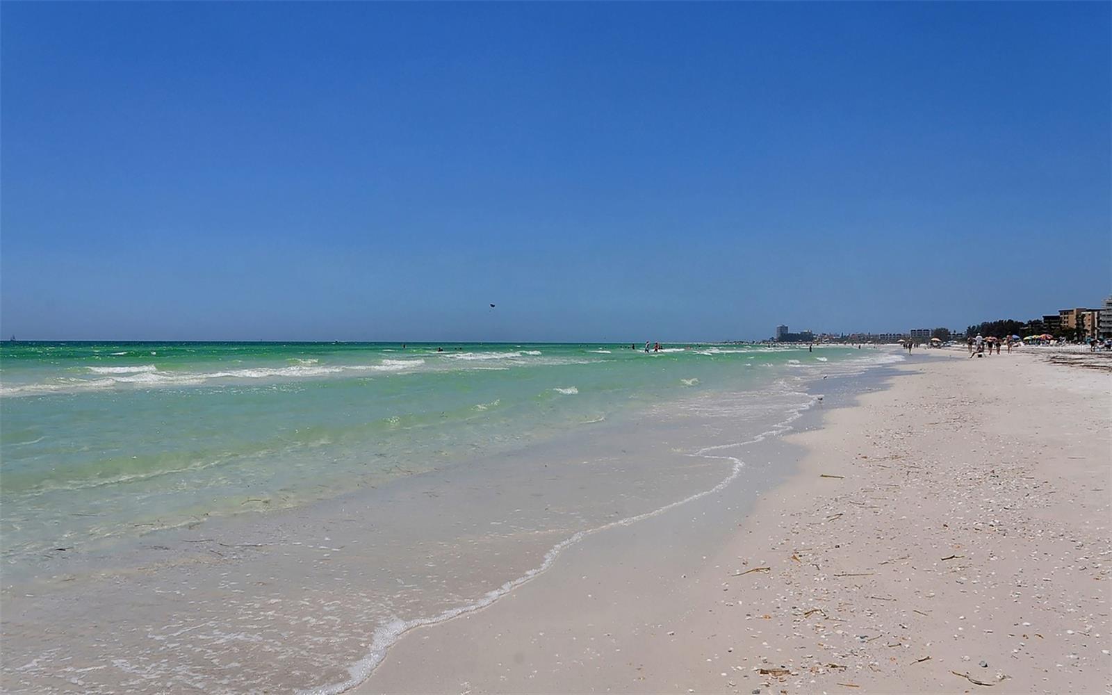 Image 35 of 35 For 1200 East Peppertree Lane  302