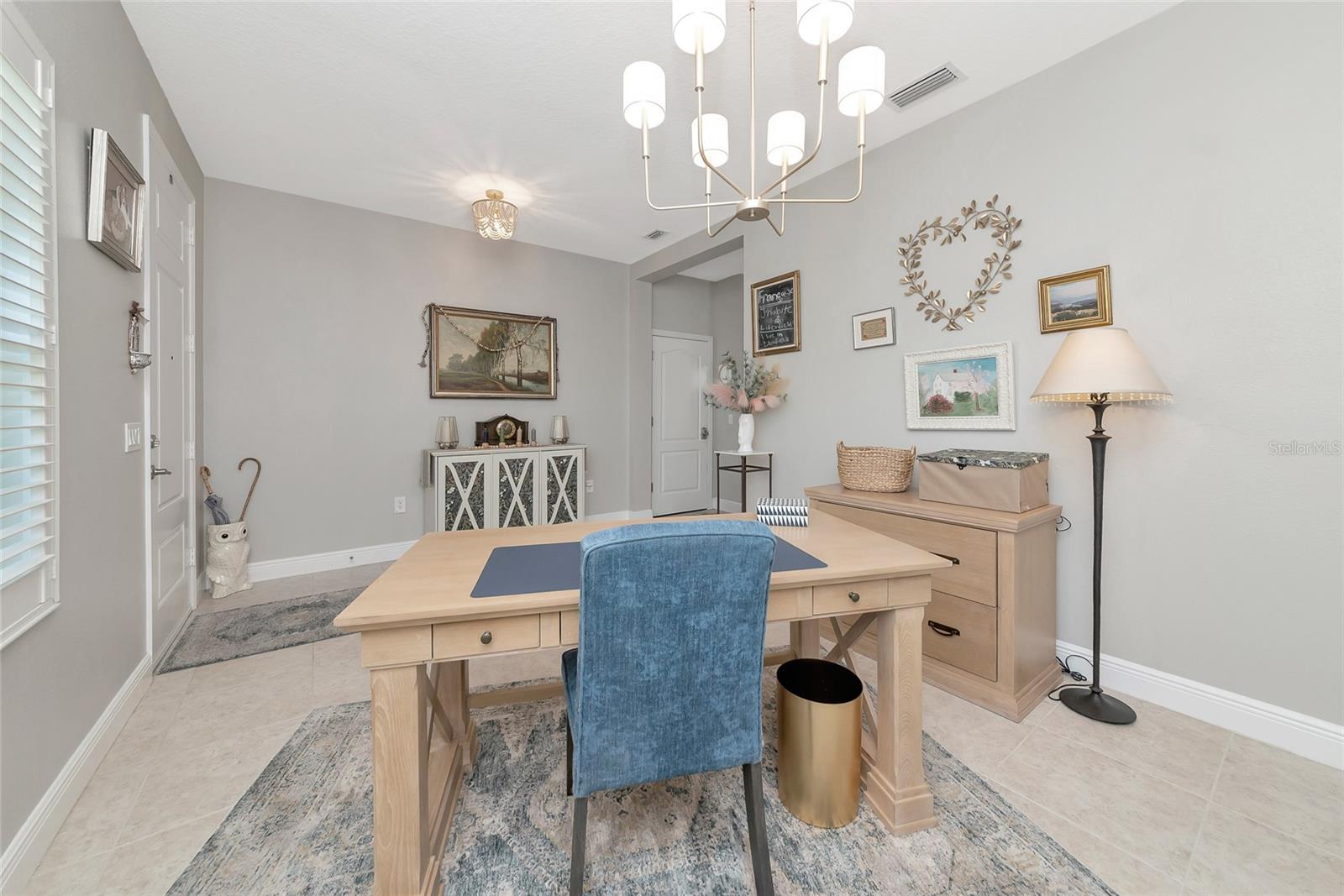 Image 3 of 50 For 4207 Cottage Hill Avenue