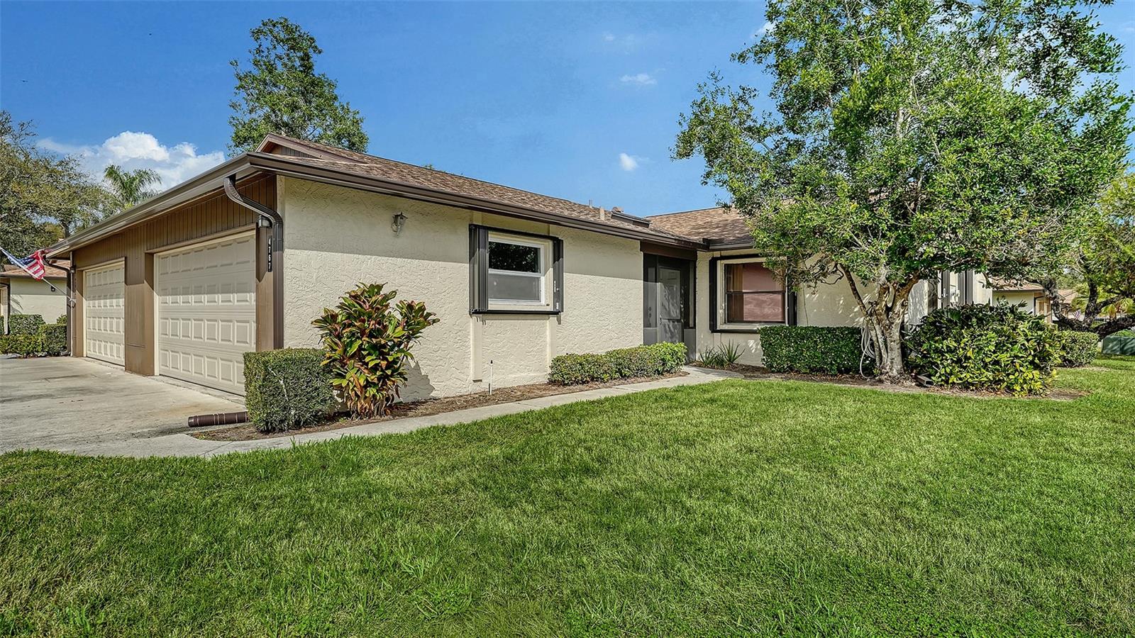 Image 2 of 46 For 4767 Oak Hill Court 48