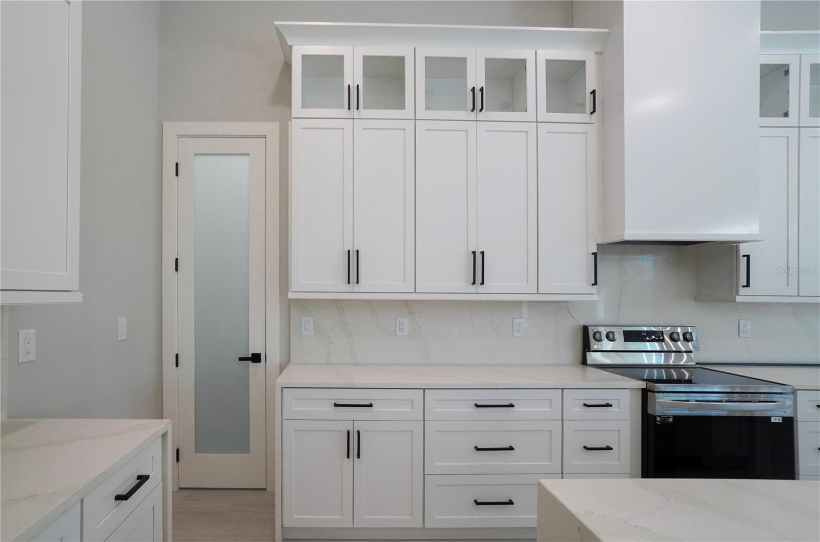 Image 17 of 50 For 1 White Marsh Road