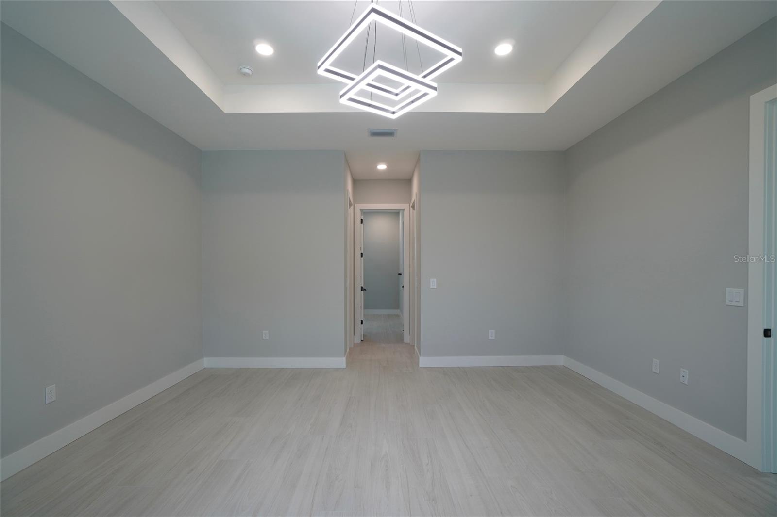 Image 24 of 50 For 1 White Marsh Road