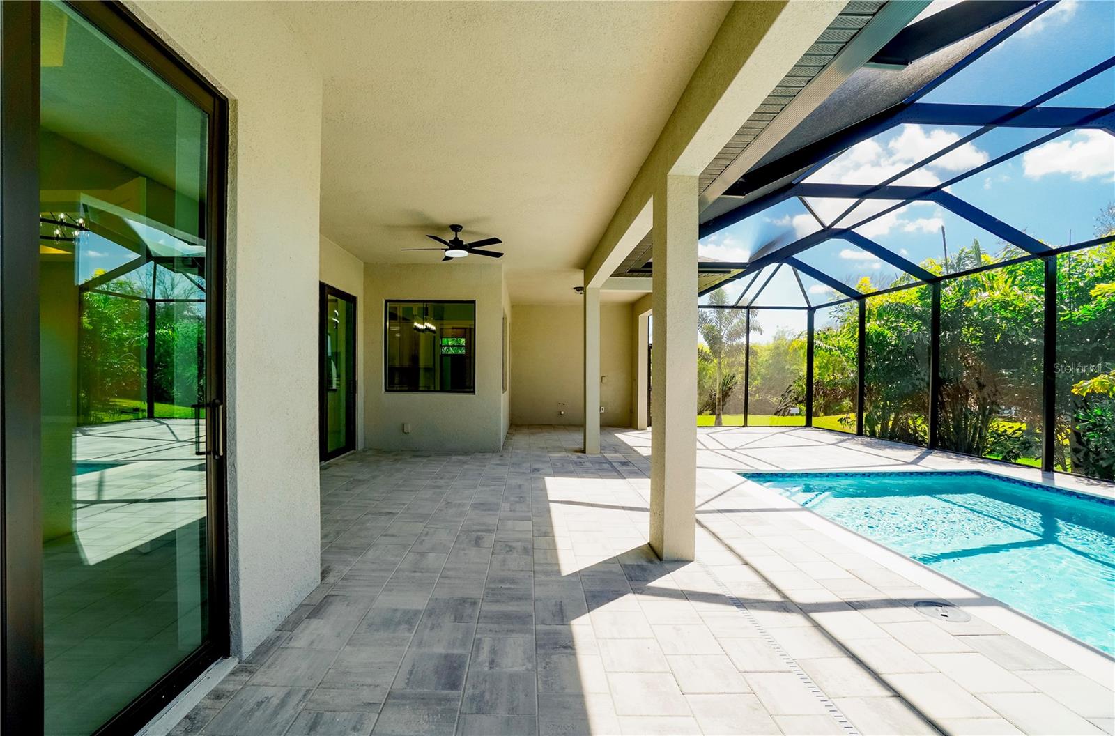 Image 42 of 50 For 1 White Marsh Road