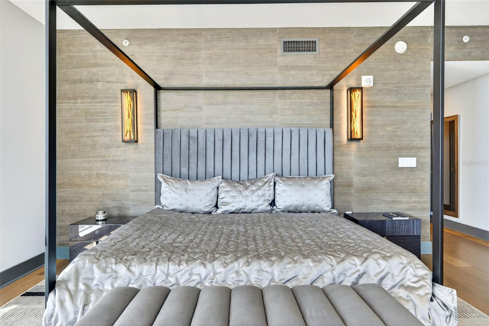 Image 35 of 60 For 800 Tamiami Trail 1217