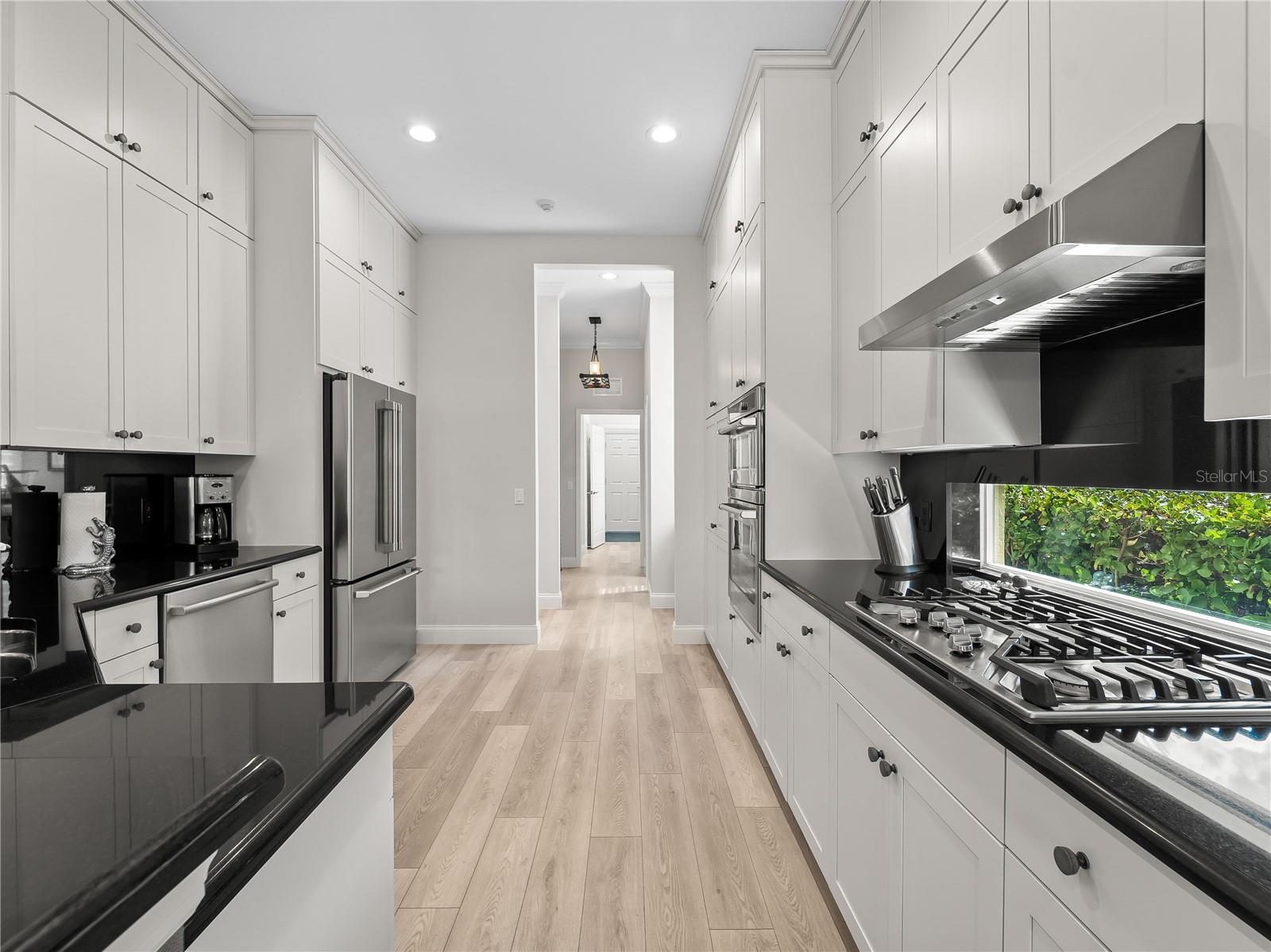 Image 15 of 58 For 8316 Abingdon Court