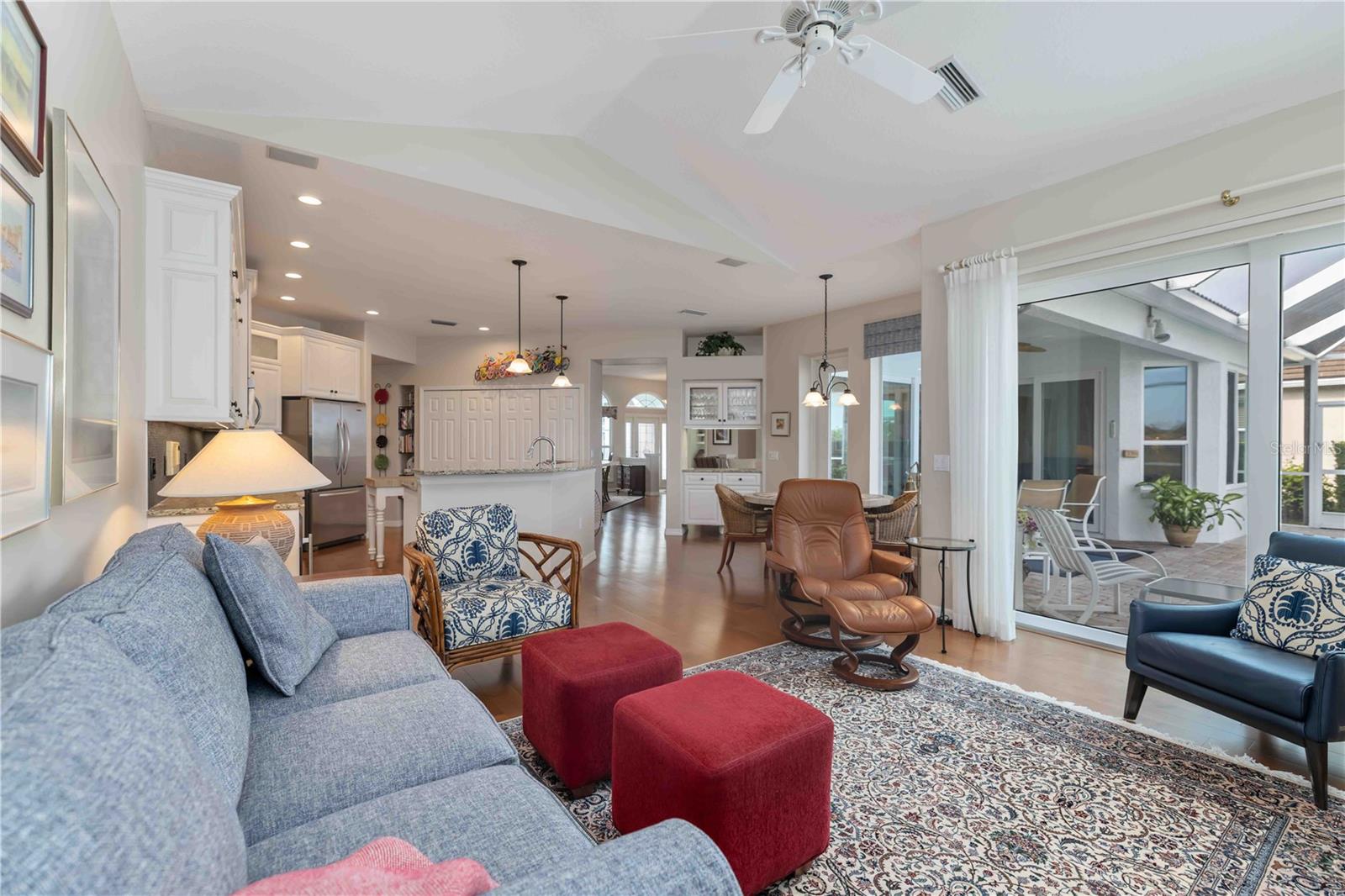 Image 16 of 45 For 5149 Far Oak Circle