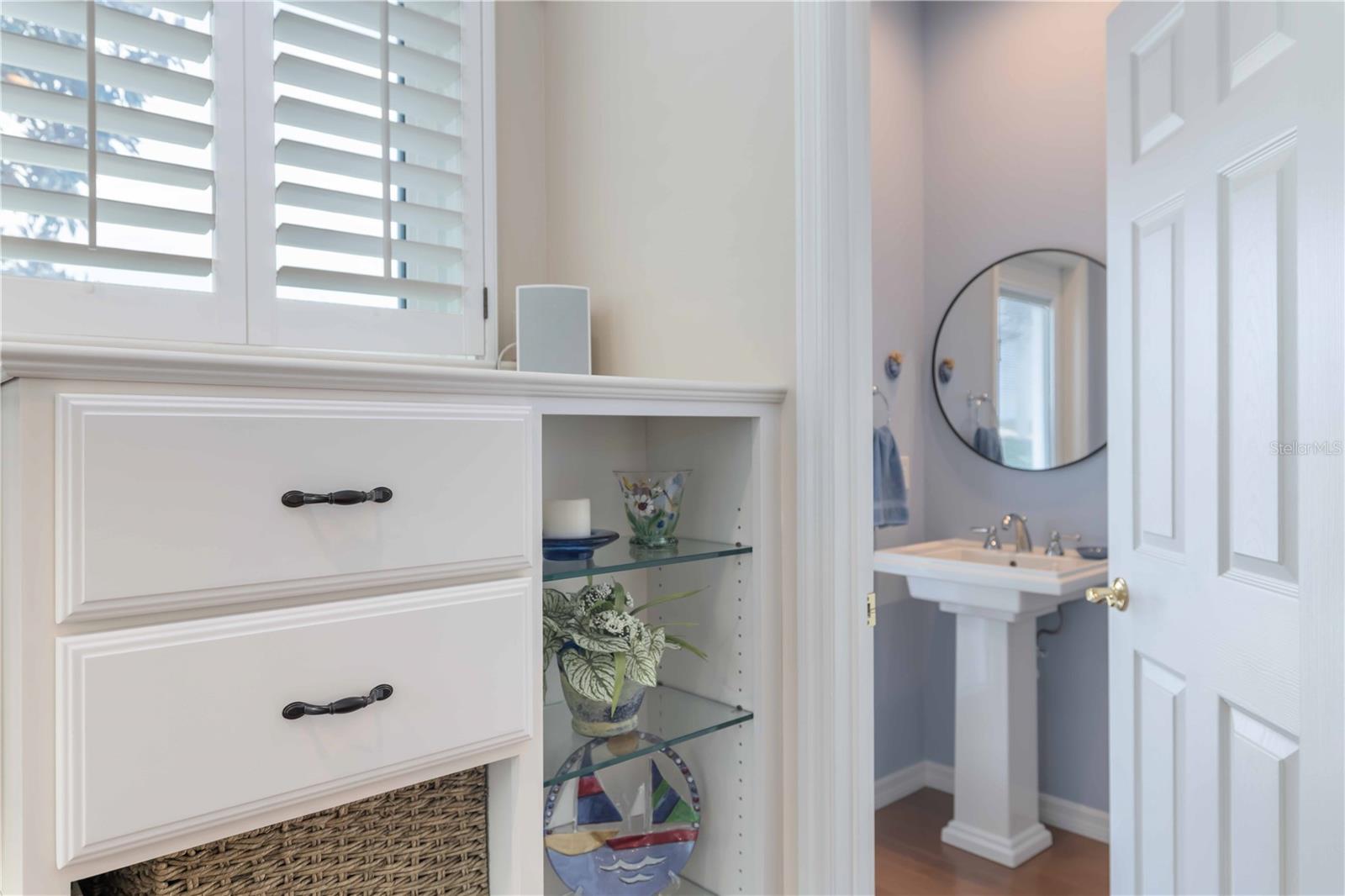 Image 17 of 45 For 5149 Far Oak Circle